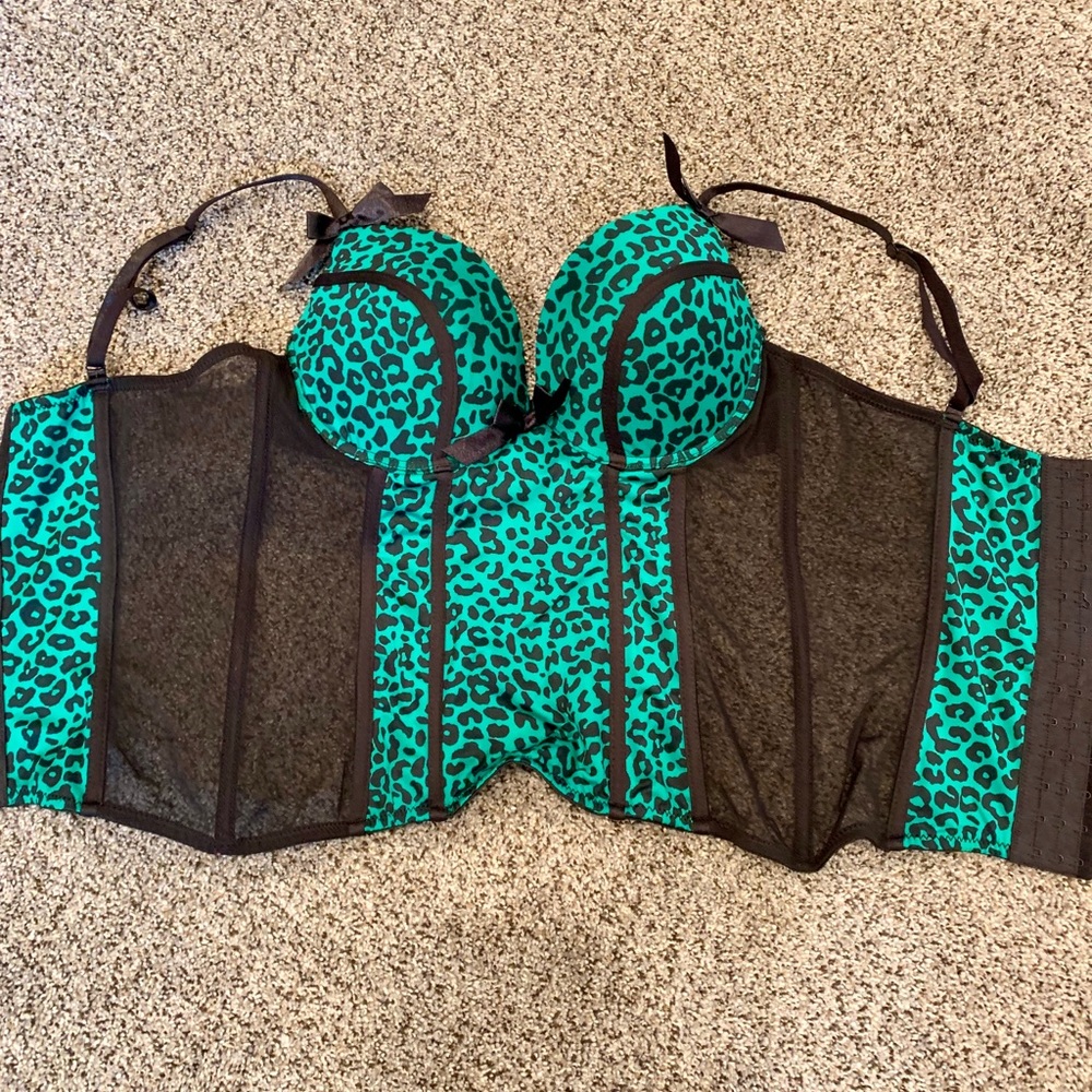Green leopard print corset